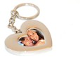 Stampa la tua immagine preferita su un Portachiavi personalizzato con foto - in metallo a forma di cuore
