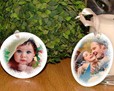 caramichini ovale e cerchio personalizzato con foto di bambino e una coippia