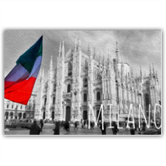 Duomo in bn con bandiera bigliettino augurale