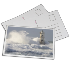 Lighthouse with waves Foto su Cartoline 