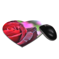 gocce su rose Tappetino Mouse Cuore 